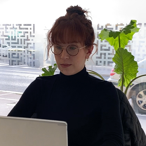 Profil_independant_locaiton_bureau_coworking_orleans_Sacré_local